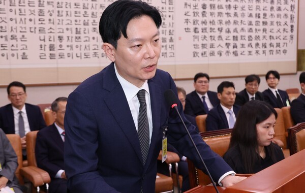 [국감]<b>이화영</b> "변호사 사임 배경 <b>논란</b> 확산...검찰 회유 있었다" 주장