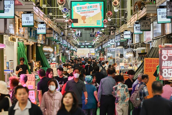‘민생회복 정책에 훈풍’…10월 소상공인 체감경기 5년 만에 최고치 / 사진=대한민국 정책브리핑