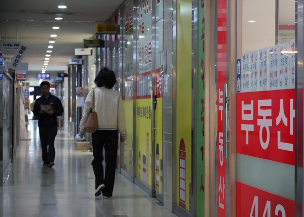 ‘10·15 대책에도 주택 매매심리 꺾이지 않았다’…서울·수도권 상승세 지속 / 사진=연합뉴스