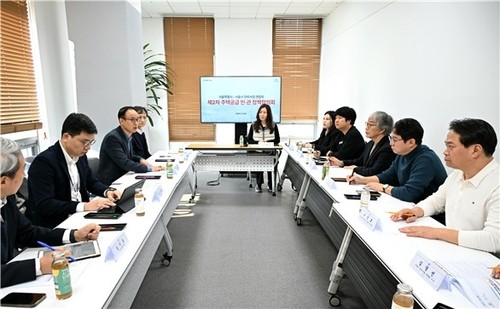 ‘정비구역 지정 권한 이양’ 우려 목소리…서울시 정비사업 연합회 공식 의견 전달 / 사진=연합뉴스