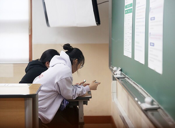 3월에 달라지는 학교·환경·자동차 제도...'스마트기기 제한부터 폐어... - 뉴스 썸네일 이미지