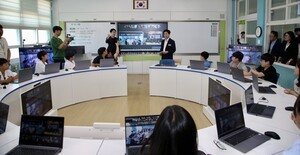 '수업 맛집' 만드는 김대중의 교육철학, '2030교실'로 전남 교육을 바꾸다