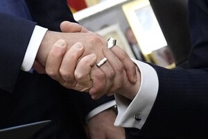 트럼프와 맘다니, 독설 뒤에 숨겨진 협력…백악관 회동서 ‘예상 밖 화해’