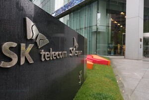 SK텔레콤, 개인정보유출 30만원 배상 조정안 거부…신뢰 회복 ‘역행’ 논란